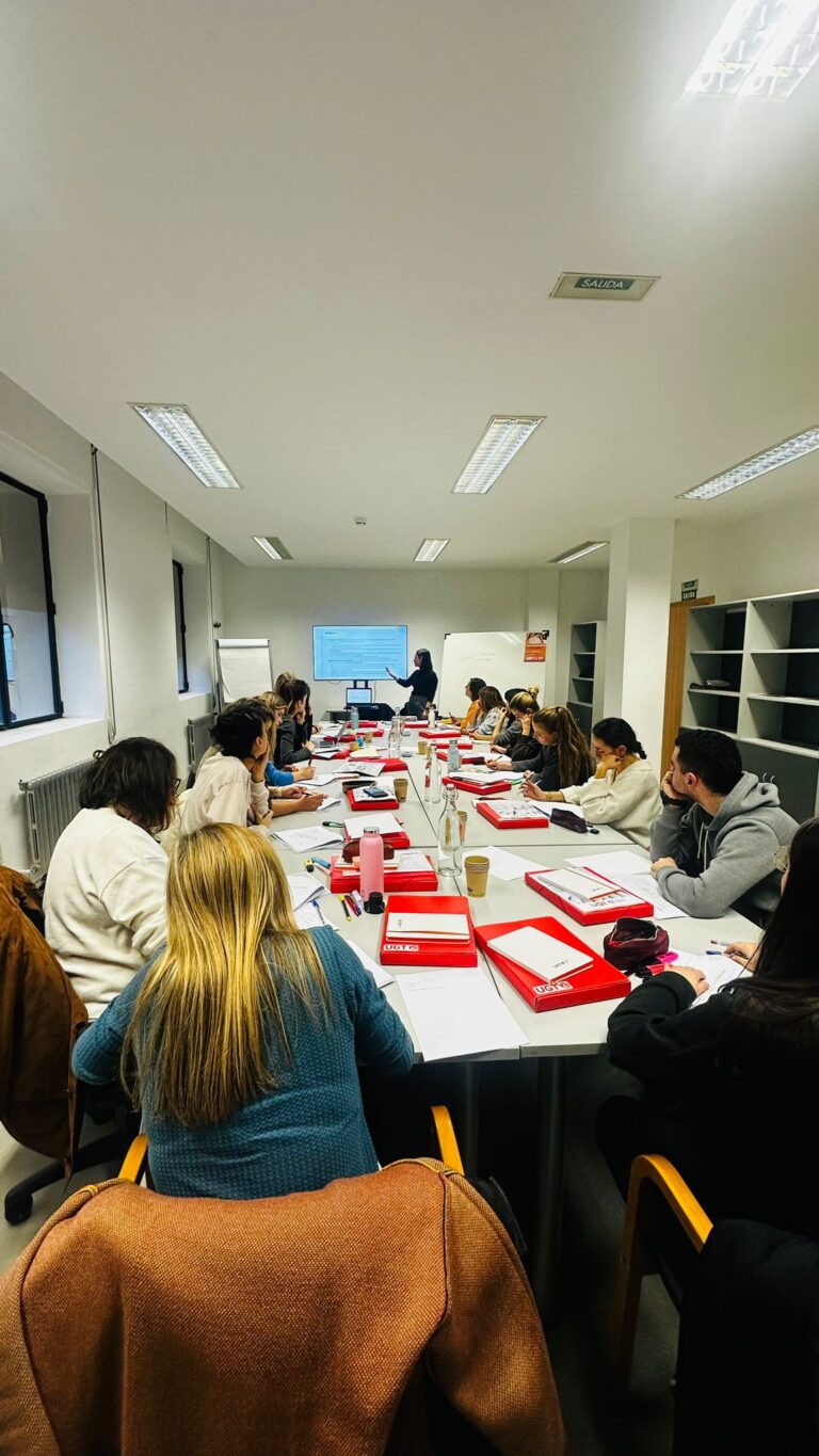 Lee más sobre el artículo Hemos comenzado. Curso OPE con Leyre Casimiro. Casos prácticos PT Navarra.