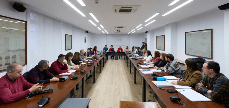 Lee más sobre el artículo UGT da un voto de confianza al Gobierno de Navarra para que la negociación del Estatuto de Personal siga adelante.